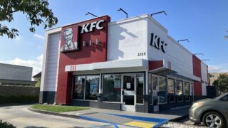 火曜日はKFCの日！$10でフライドチキン8ピースをゲット